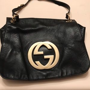 Gucci black leather purse